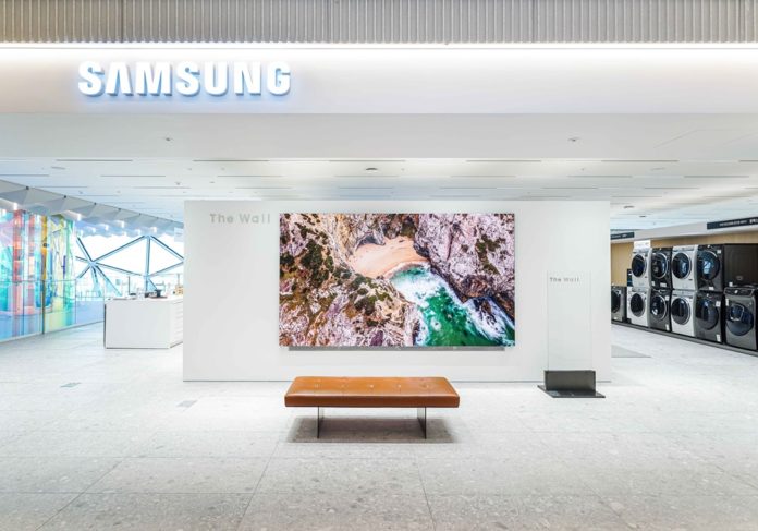 Samsung «The Wall» выходит на рынок B2B Японии
