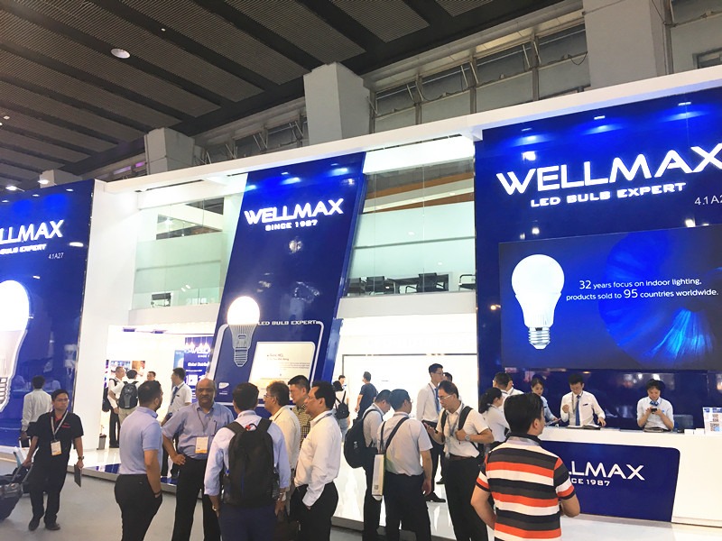 <pre>«Лампочка» для светодиодных панелей WELLMAX стала восходящей звездой GILE 2019
