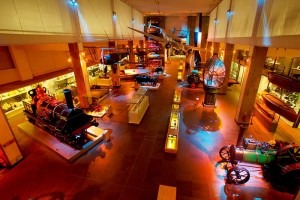<pre>Установка светодиодного освещения в Лондонском музее науки
